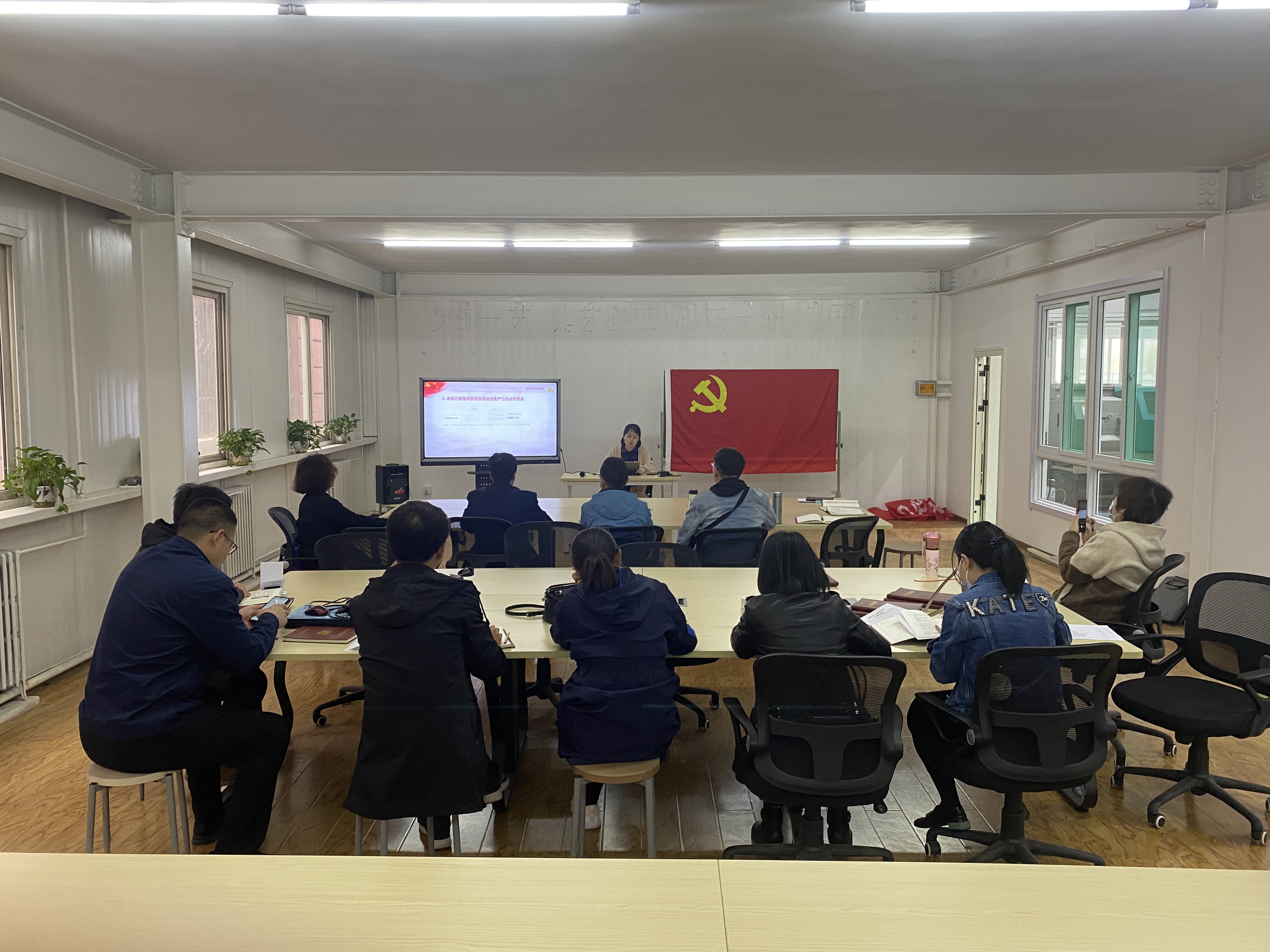 微信图片_20210430160416.jpg 微信图片_20210430160416.jpg