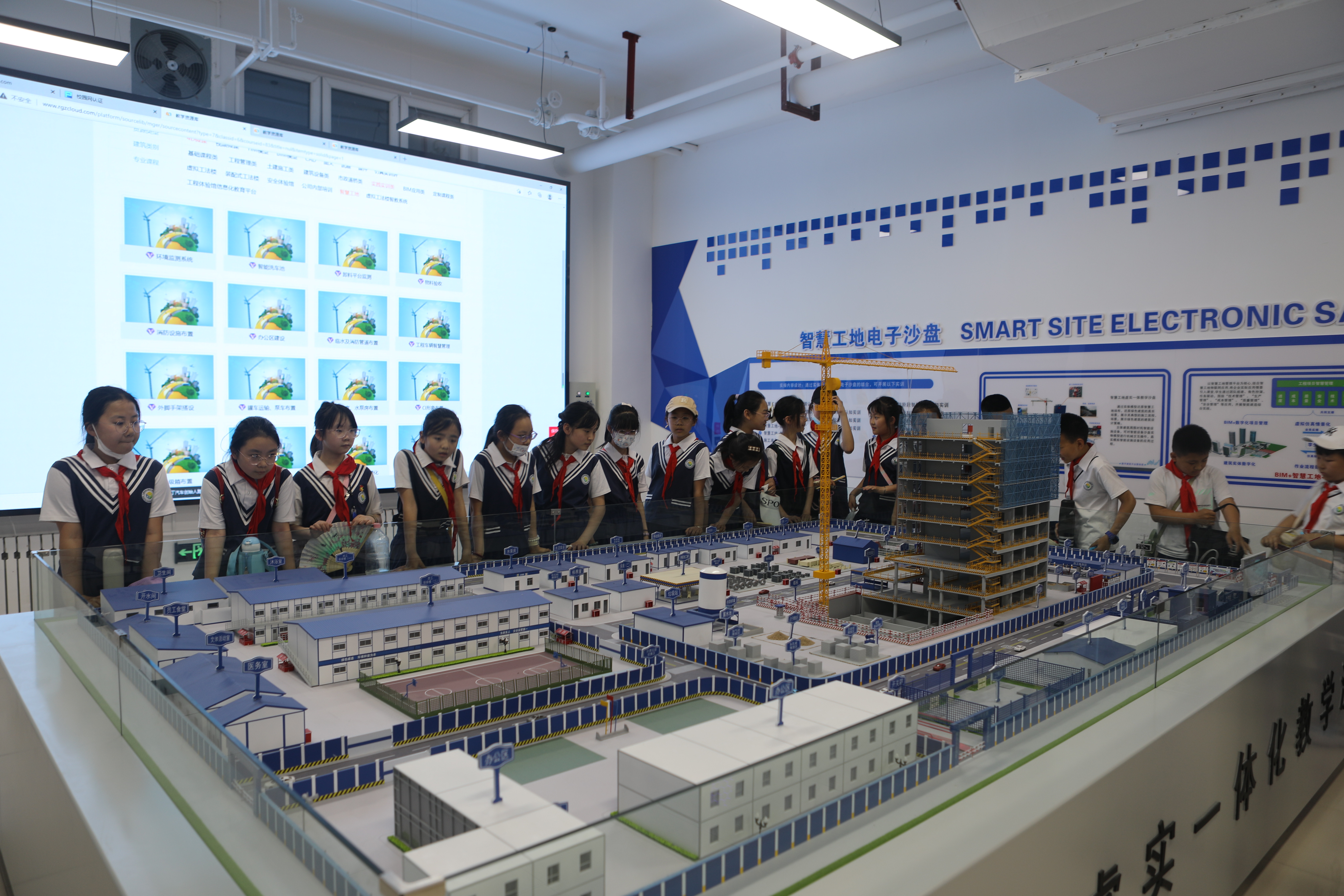 图片12.jpg 图片12.jpg